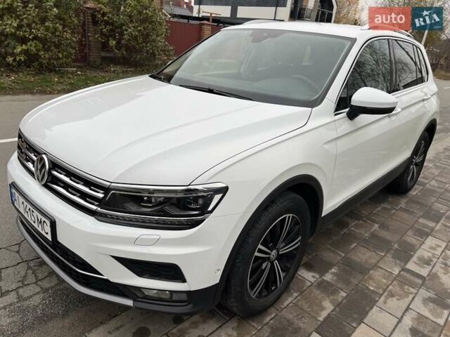Белый Фольксваген Тигуан, объемом двигателя 1.97 л и пробегом 43 тыс. км за 26900 $, фото 4 на Automoto.ua