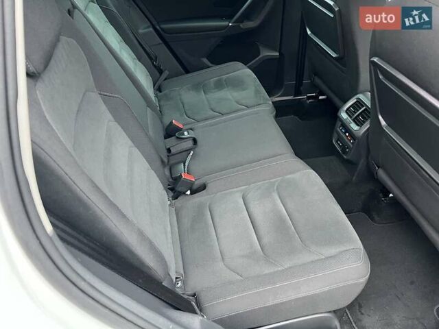 Белый Фольксваген Тигуан, объемом двигателя 1.97 л и пробегом 43 тыс. км за 26900 $, фото 51 на Automoto.ua