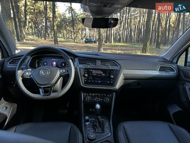 Белый Фольксваген Тигуан, объемом двигателя 1.98 л и пробегом 72 тыс. км за 23000 $, фото 3 на Automoto.ua