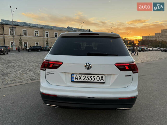 Білий Фольксваген Тігуан, об'ємом двигуна 1.98 л та пробігом 54 тис. км за 23700 $, фото 3 на Automoto.ua