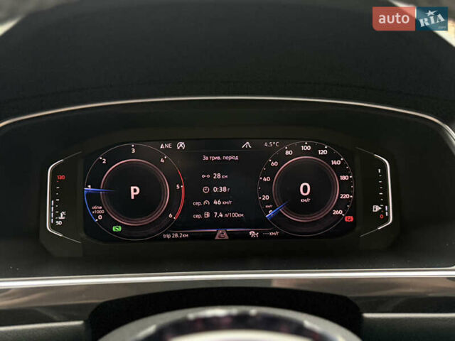 Белый Фольксваген Тигуан, объемом двигателя 2 л и пробегом 245 тыс. км за 28800 $, фото 62 на Automoto.ua