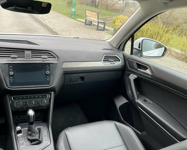 Белый Фольксваген Тигуан, объемом двигателя 0 л и пробегом 76 тыс. км за 22700 $, фото 15 на Automoto.ua