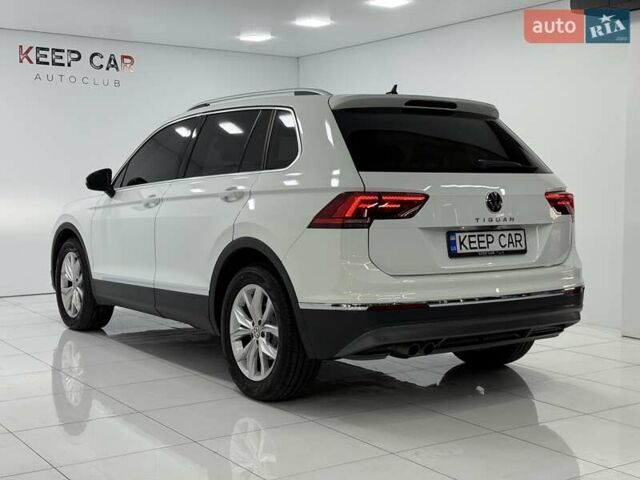 Білий Фольксваген Тігуан, об'ємом двигуна 1.97 л та пробігом 40 тис. км за 31500 $, фото 12 на Automoto.ua