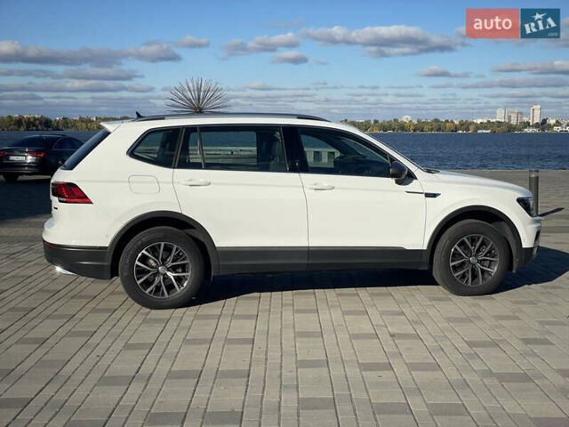 Белый Фольксваген Тигуан, объемом двигателя 1.98 л и пробегом 186 тыс. км за 27500 $, фото 15 на Automoto.ua