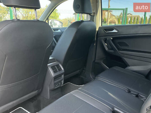 Белый Фольксваген Тигуан, объемом двигателя 1.98 л и пробегом 51 тыс. км за 21000 $, фото 25 на Automoto.ua