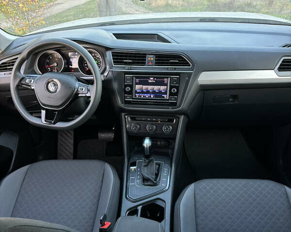 Белый Фольксваген Тигуан, объемом двигателя 1.98 л и пробегом 48 тыс. км за 18200 $, фото 6 на Automoto.ua