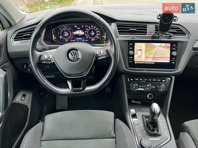 Белый Фольксваген Тигуан, объемом двигателя 1.97 л и пробегом 43 тыс. км за 26900 $, фото 32 на Automoto.ua