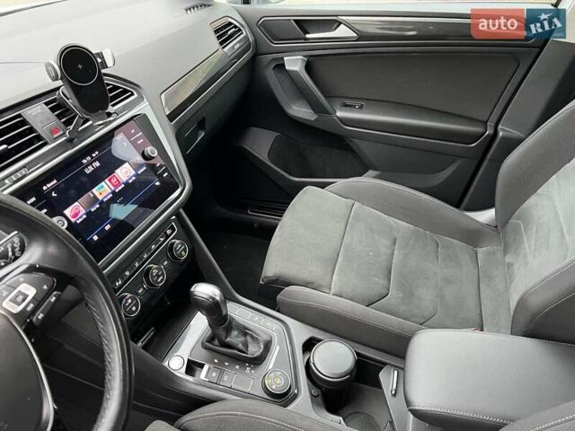 Белый Фольксваген Тигуан, объемом двигателя 1.97 л и пробегом 43 тыс. км за 26900 $, фото 50 на Automoto.ua