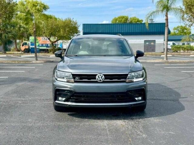 Білий Фольксваген Тігуан, об'ємом двигуна 2 л та пробігом 101 тис. км за 5200 $, фото 6 на Automoto.ua