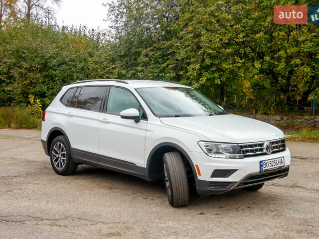 Белый Фольксваген Тигуан, объемом двигателя 1.98 л и пробегом 57 тыс. км за 18900 $, фото 1 на Automoto.ua