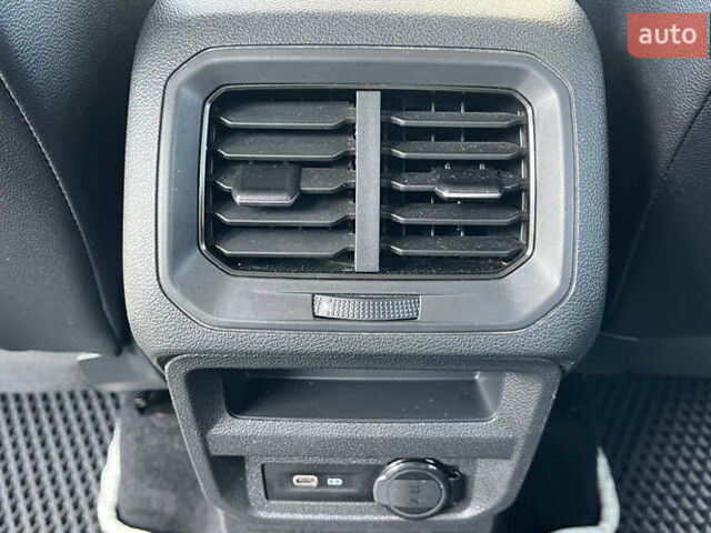 Белый Фольксваген Тигуан, объемом двигателя 1.98 л и пробегом 51 тыс. км за 21000 $, фото 24 на Automoto.ua