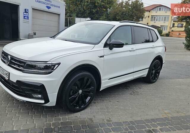 Белый Фольксваген Тигуан, объемом двигателя 1.98 л и пробегом 187 тыс. км за 21900 $, фото 10 на Automoto.ua