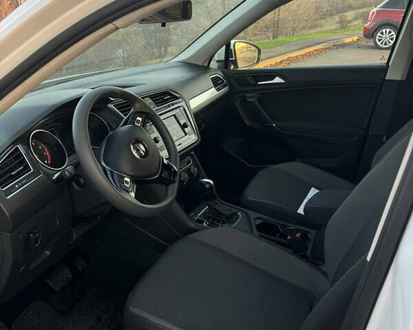 Белый Фольксваген Тигуан, объемом двигателя 1.98 л и пробегом 48 тыс. км за 18200 $, фото 11 на Automoto.ua