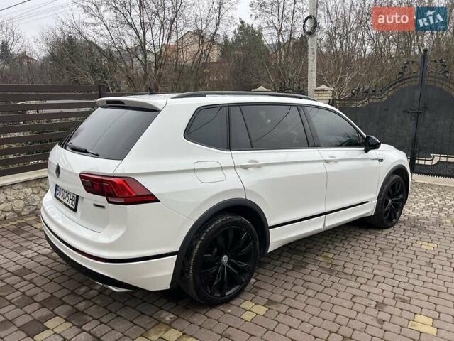 Белый Фольксваген Тигуан, объемом двигателя 1.98 л и пробегом 127 тыс. км за 26200 $, фото 5 на Automoto.ua