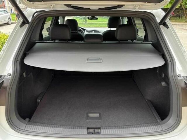 Белый Фольксваген Тигуан, объемом двигателя 2 л и пробегом 38 тыс. км за 18150 $, фото 11 на Automoto.ua