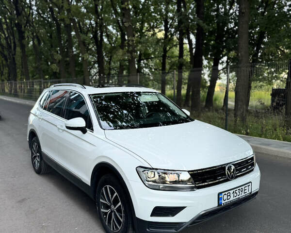 Білий Фольксваген Тігуан, об'ємом двигуна 1.98 л та пробігом 75 тис. км за 21900 $, фото 2 на Automoto.ua