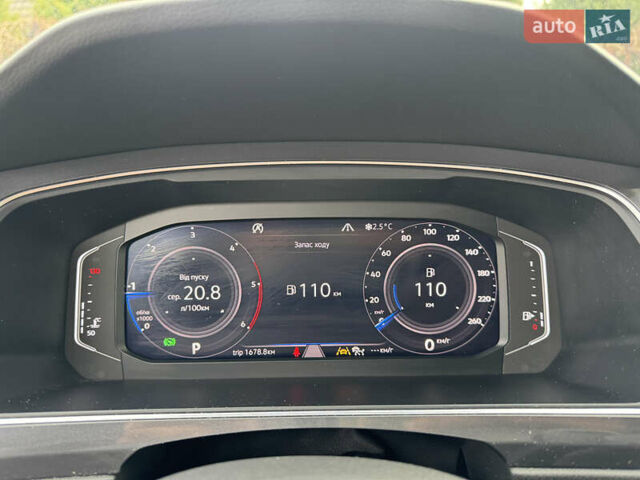 Білий Фольксваген Тігуан, об'ємом двигуна 2 л та пробігом 186 тис. км за 29999 $, фото 61 на Automoto.ua