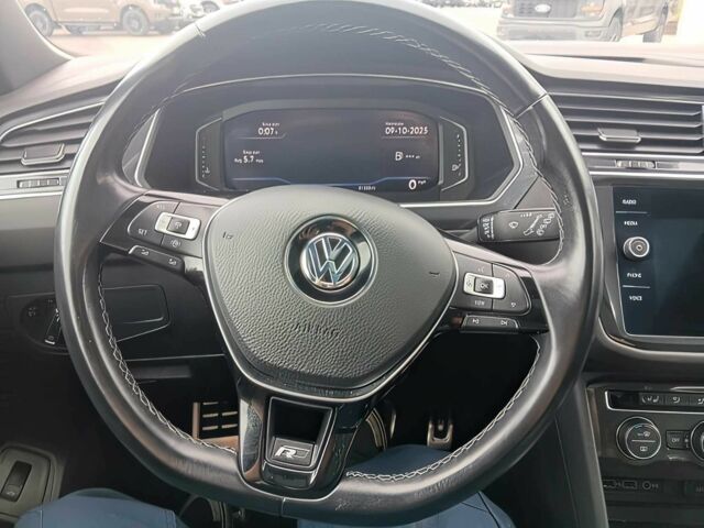 Белый Фольксваген Тигуан, объемом двигателя 2 л и пробегом 43 тыс. км за 14200 $, фото 9 на Automoto.ua