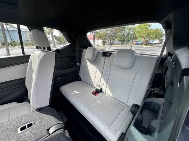 Білий Фольксваген Тігуан, об'ємом двигуна 2 л та пробігом 101 тис. км за 5200 $, фото 13 на Automoto.ua