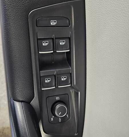 Белый Фольксваген Тигуан, объемом двигателя 1.98 л и пробегом 187 тыс. км за 21900 $, фото 26 на Automoto.ua