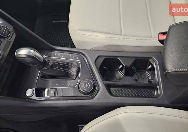 Белый Фольксваген Тигуан, объемом двигателя 1.98 л и пробегом 187 тыс. км за 21900 $, фото 23 на Automoto.ua