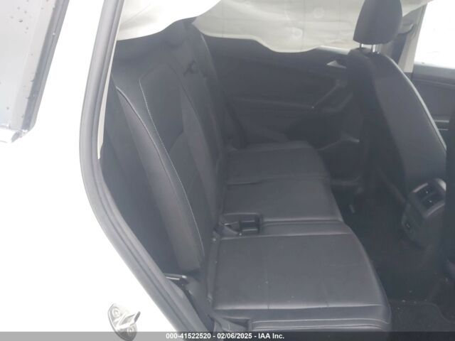 Білий Фольксваген Тігуан, об'ємом двигуна 2 л та пробігом 77 тис. км за 11450 $, фото 9 на Automoto.ua