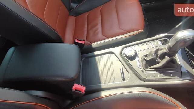 Белый Фольксваген Тигуан, объемом двигателя 1.97 л и пробегом 98 тыс. км за 30000 $, фото 27 на Automoto.ua