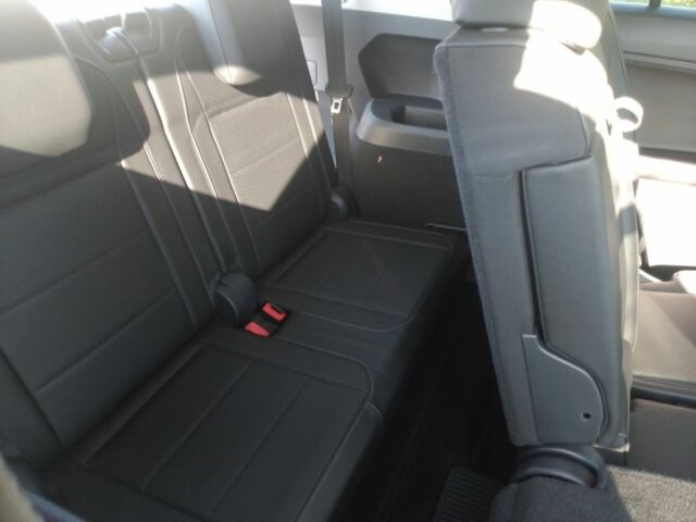 Білий Фольксваген Тігуан, об'ємом двигуна 2 л та пробігом 50 тис. км за 26500 $, фото 18 на Automoto.ua