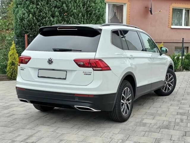Білий Фольксваген Тігуан, об'ємом двигуна 2 л та пробігом 88 тис. км за 10300 $, фото 1 на Automoto.ua