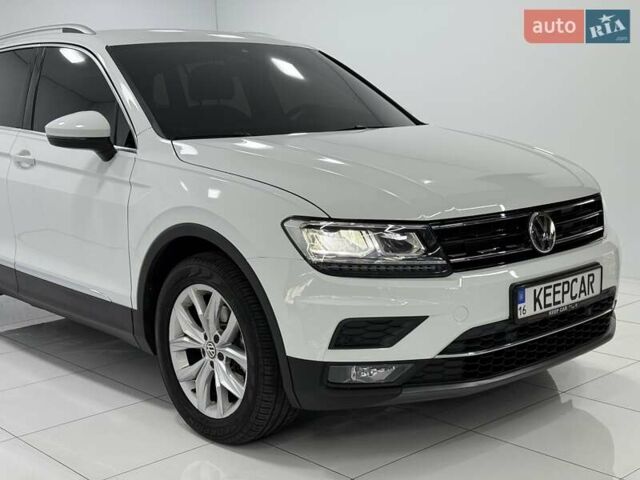 Білий Фольксваген Тігуан, об'ємом двигуна 1.97 л та пробігом 40 тис. км за 31500 $, фото 9 на Automoto.ua