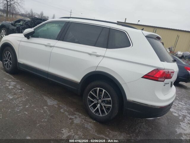 Білий Фольксваген Тігуан, об'ємом двигуна 2 л та пробігом 77 тис. км за 11450 $, фото 3 на Automoto.ua