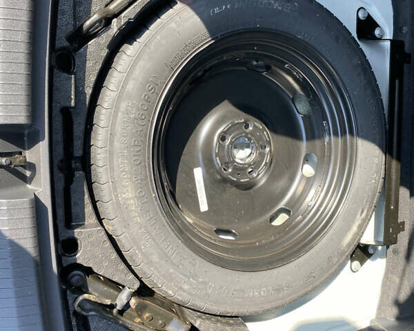 Білий Фольксваген Тігуан, об'ємом двигуна 0 л та пробігом 93 тис. км за 21500 $, фото 14 на Automoto.ua