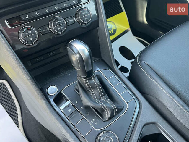 Белый Фольксваген Тигуан, объемом двигателя 1.98 л и пробегом 51 тыс. км за 21000 $, фото 10 на Automoto.ua