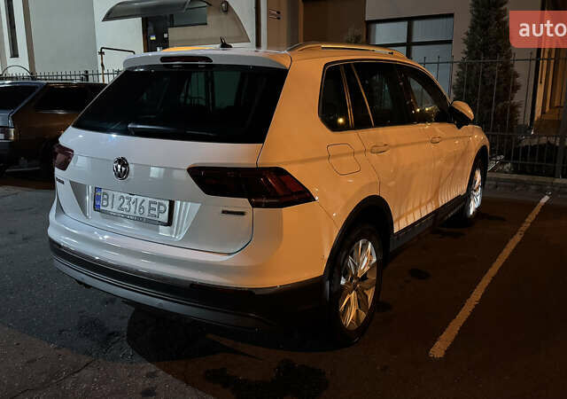 Білий Фольксваген Тігуан, об'ємом двигуна 1.97 л та пробігом 100 тис. км за 28500 $, фото 24 на Automoto.ua