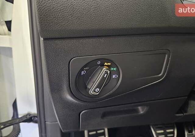 Белый Фольксваген Тигуан, объемом двигателя 1.98 л и пробегом 187 тыс. км за 21900 $, фото 25 на Automoto.ua