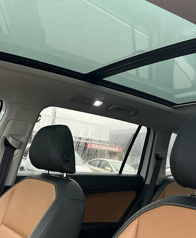 Белый Фольксваген Тигуан, объемом двигателя 0 л и пробегом 82 тыс. км за 21500 $, фото 19 на Automoto.ua