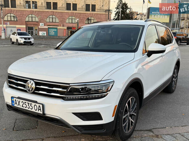 Білий Фольксваген Тігуан, об'ємом двигуна 1.98 л та пробігом 54 тис. км за 23700 $, фото 1 на Automoto.ua