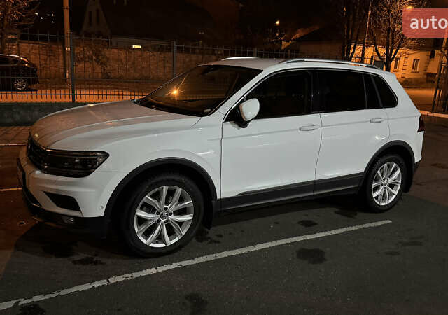 Білий Фольксваген Тігуан, об'ємом двигуна 1.97 л та пробігом 100 тис. км за 28500 $, фото 22 на Automoto.ua