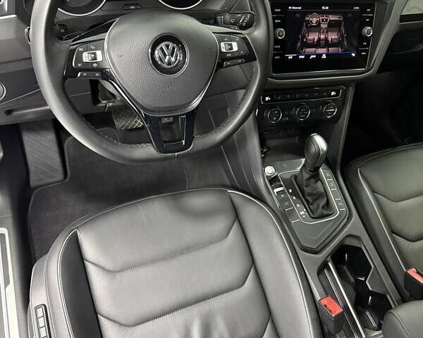 Білий Фольксваген Тігуан, об'ємом двигуна 1.97 л та пробігом 40 тис. км за 31500 $, фото 19 на Automoto.ua