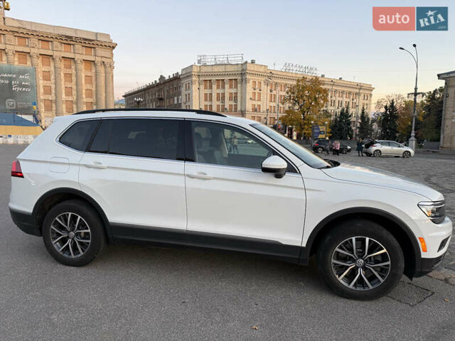 Білий Фольксваген Тігуан, об'ємом двигуна 1.98 л та пробігом 54 тис. км за 23700 $, фото 4 на Automoto.ua