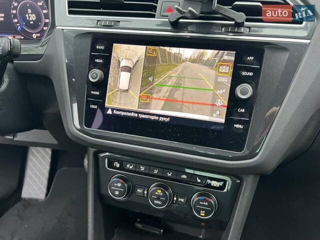 Белый Фольксваген Тигуан, объемом двигателя 1.97 л и пробегом 43 тыс. км за 26900 $, фото 48 на Automoto.ua