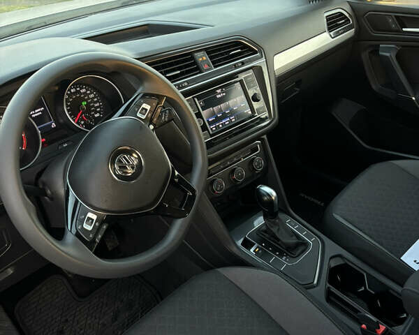 Белый Фольксваген Тигуан, объемом двигателя 1.98 л и пробегом 48 тыс. км за 18200 $, фото 10 на Automoto.ua