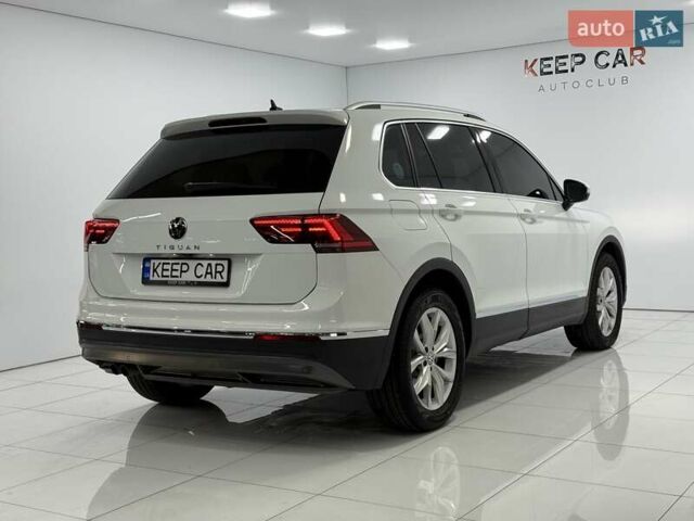 Білий Фольксваген Тігуан, об'ємом двигуна 1.97 л та пробігом 40 тис. км за 31500 $, фото 13 на Automoto.ua