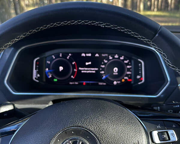 Белый Фольксваген Тигуан, объемом двигателя 1.98 л и пробегом 72 тыс. км за 23000 $, фото 7 на Automoto.ua