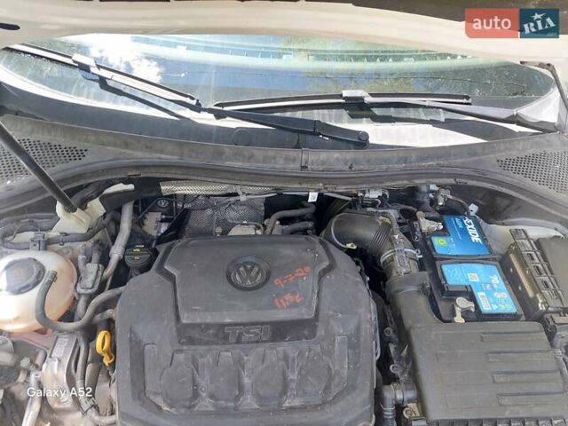Білий Фольксваген Тігуан, об'ємом двигуна 1.98 л та пробігом 150 тис. км за 18300 $, фото 22 на Automoto.ua