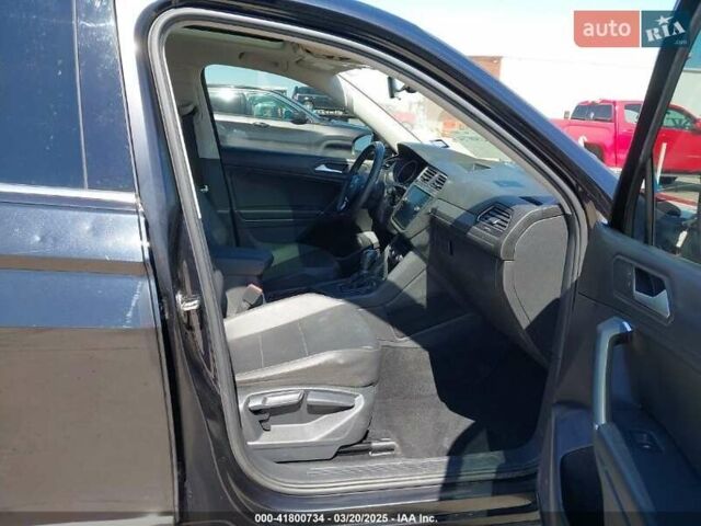 Белый Фольксваген Тигуан, объемом двигателя 1.98 л и пробегом 160 тыс. км за 4500 $, фото 3 на Automoto.ua