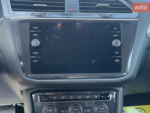 Белый Фольксваген Тигуан, объемом двигателя 1.98 л и пробегом 51 тыс. км за 21000 $, фото 9 на Automoto.ua