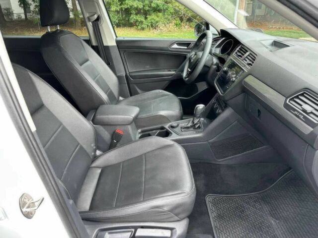 Белый Фольксваген Тигуан, объемом двигателя 2 л и пробегом 42 тыс. км за 6900 $, фото 7 на Automoto.ua