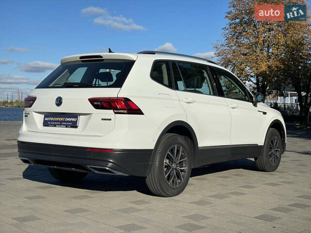 Белый Фольксваген Тигуан, объемом двигателя 1.98 л и пробегом 186 тыс. км за 27500 $, фото 11 на Automoto.ua