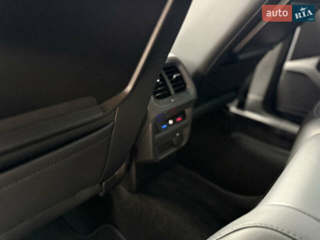 Білий Фольксваген Тігуан, об'ємом двигуна 2 л та пробігом 191 тис. км за 29200 $, фото 39 на Automoto.ua